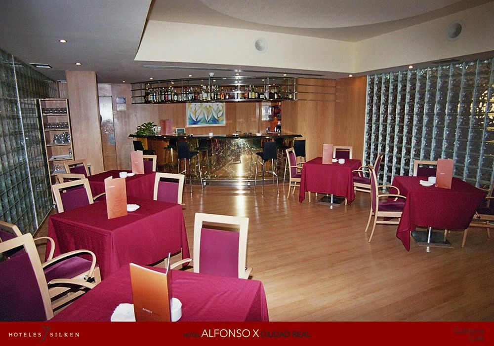 Hotel Silken Alfonso X Ciudad Real Restaurace fotografie